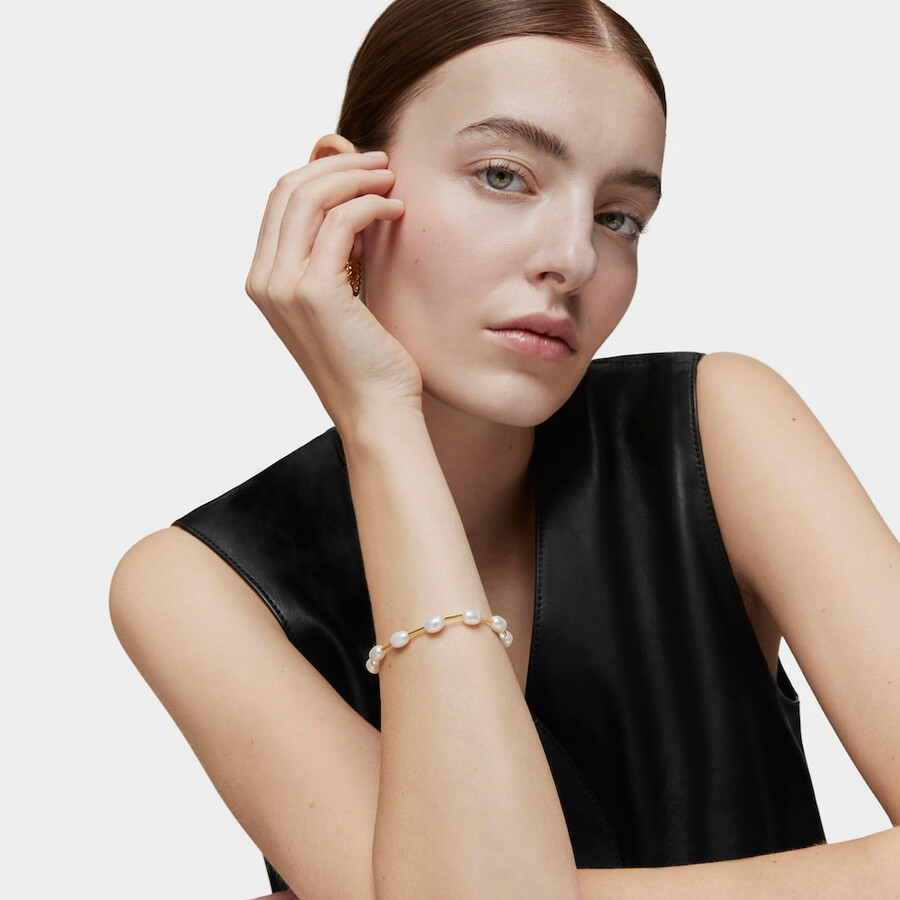 röhrenarmband mit 18-karätiger vergoldung auf silber und zuchtperlen glänzend