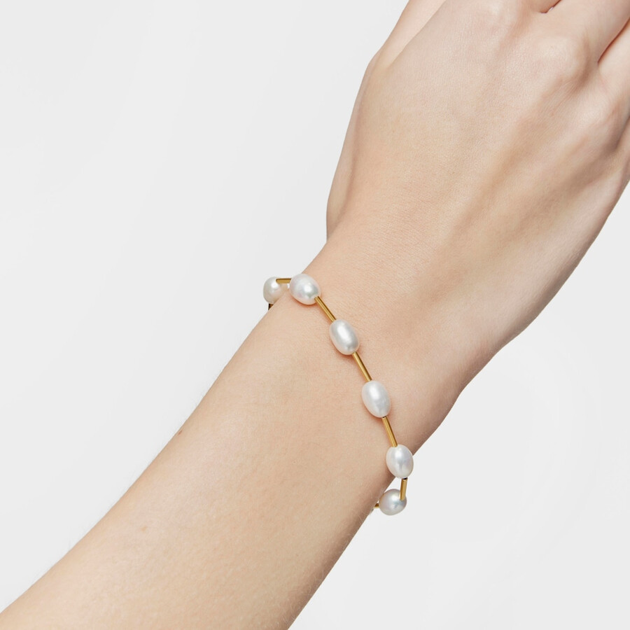 röhrenarmband mit 18-karätiger vergoldung auf silber und zuchtperlen glänzend