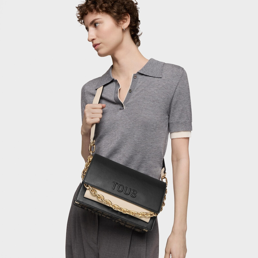 mittelgroße schwarze audree crossbody-tasche kaos icon