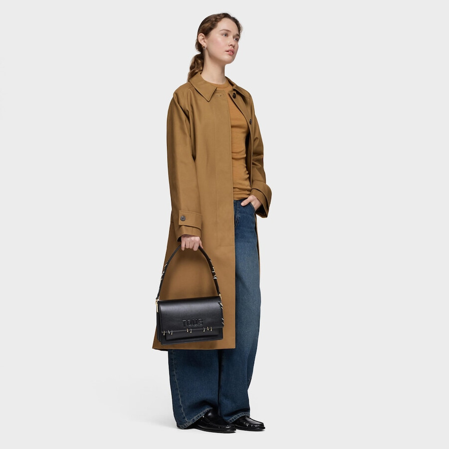 schwarze crossbody-tasche mittelgroß tous audree ohrringe