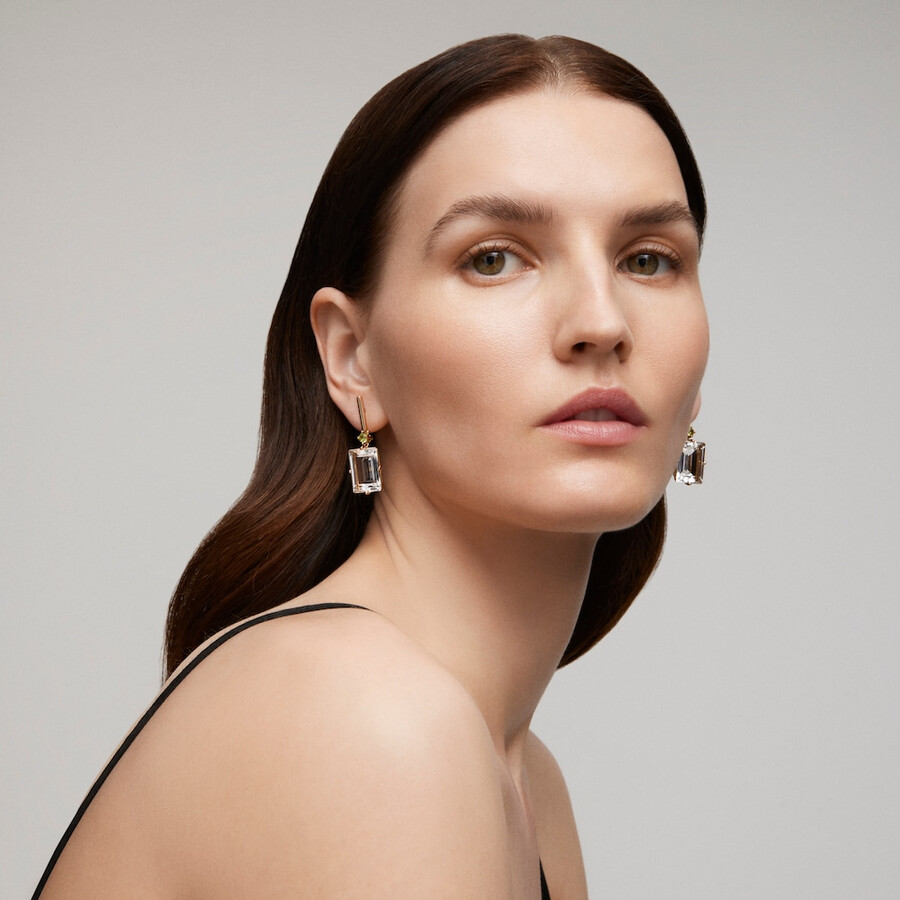 ohrringe aus gold mit peridot und bergkristall tous atelier