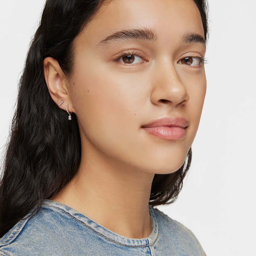 kurze bären-creolen aus weißgold mit diamanten von tous grain
