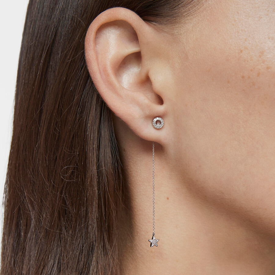langer einzelner sternohrring aus weißgold mit diamanten tous grain