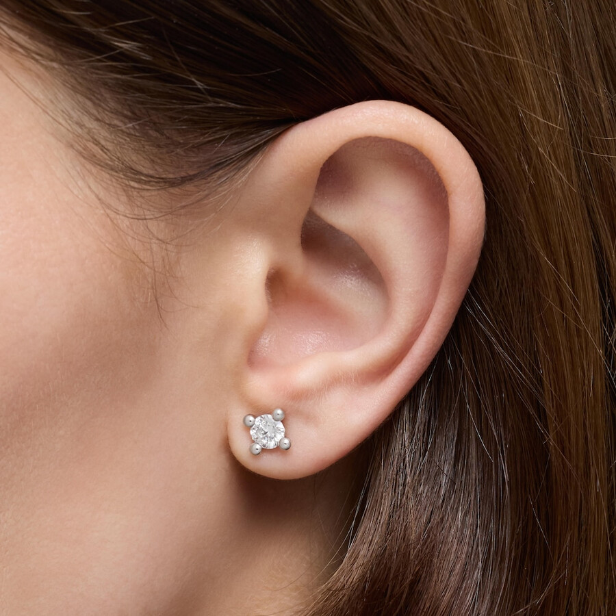 einzelner platin-ohrring mit 050 ct im labor gezüchtetem diamanten tous shine lgd