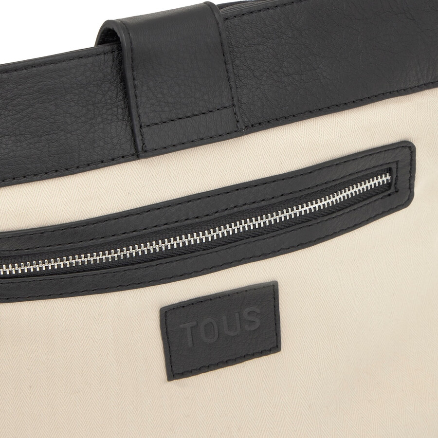 mittelgroße schwarze leder-schultertasche tous hold