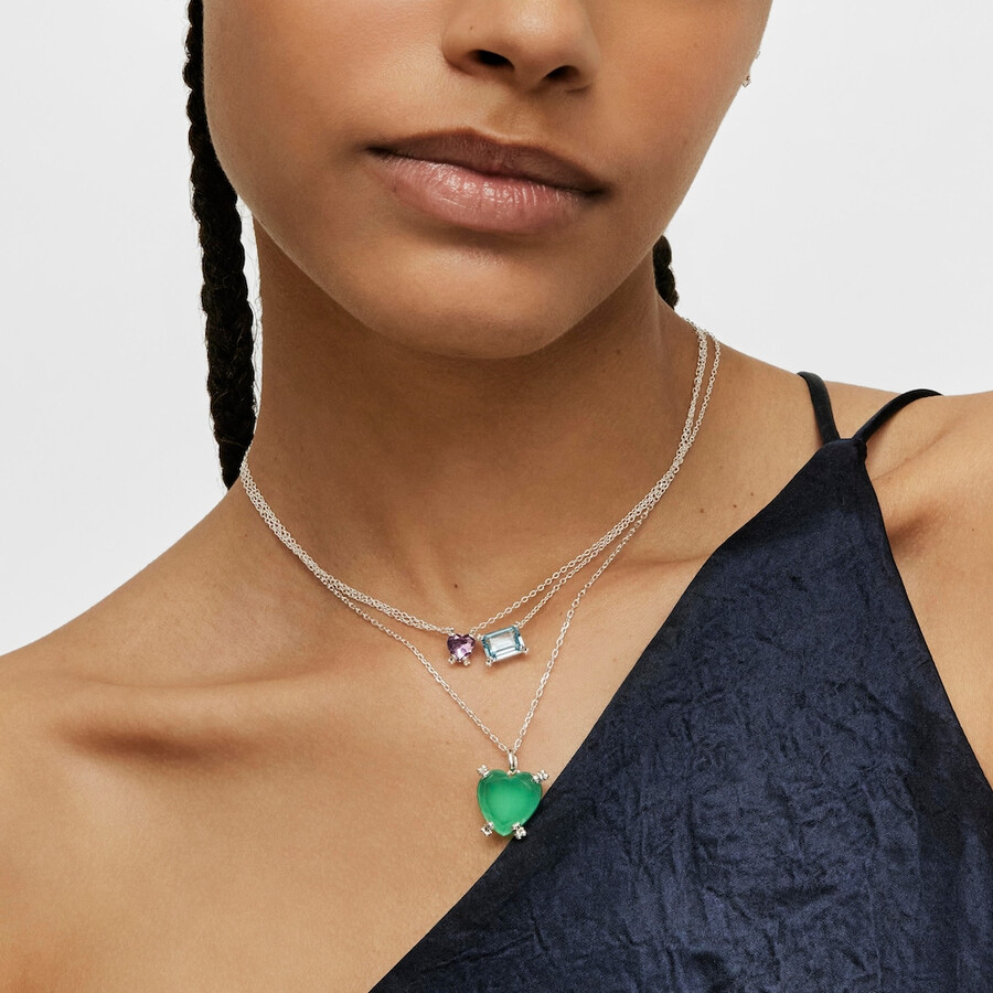silberfarbene pillenkette mit topas
