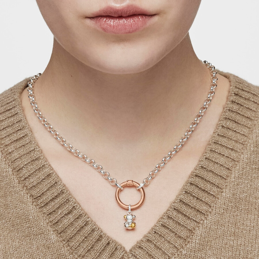 mittelgroßer ring aus roséversilbertem silber