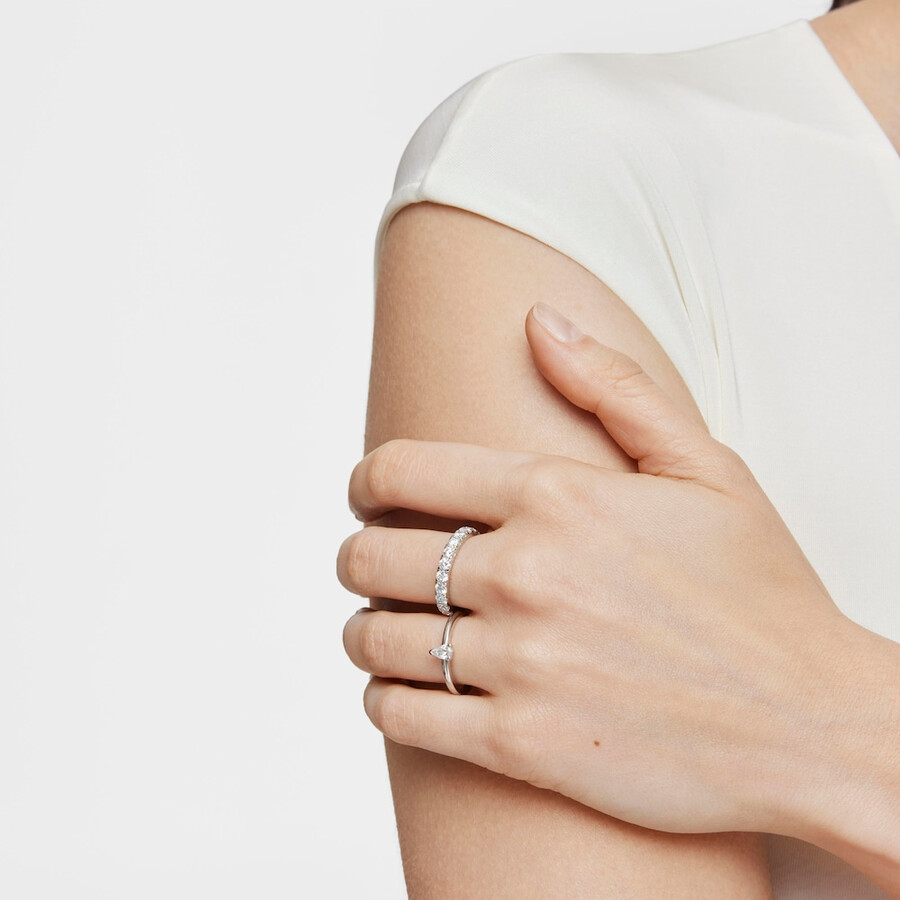 platin-solitärring mit birnenförmigem im labor gezüchtetem diamanten les classiques lgd