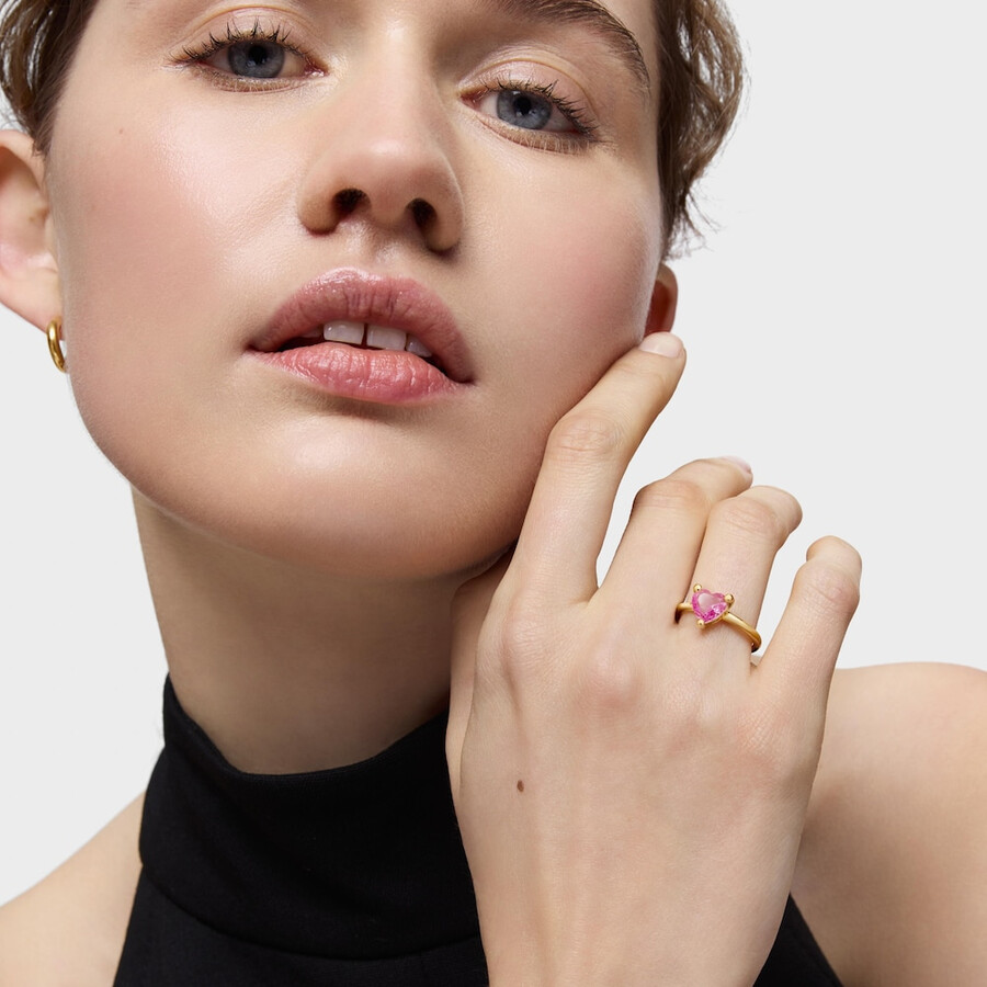 ring aus 18-karätigem gold über silber mit im labor gezüchtetem saphir „garden of love lgg