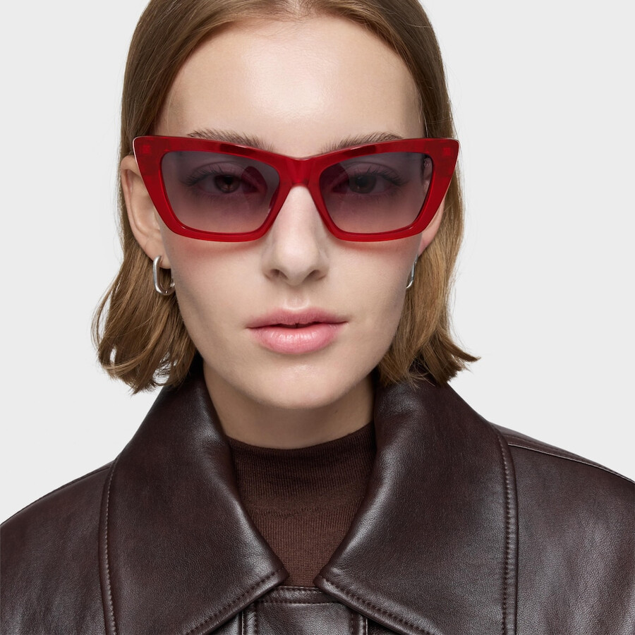 transparente rote sonnenbrille