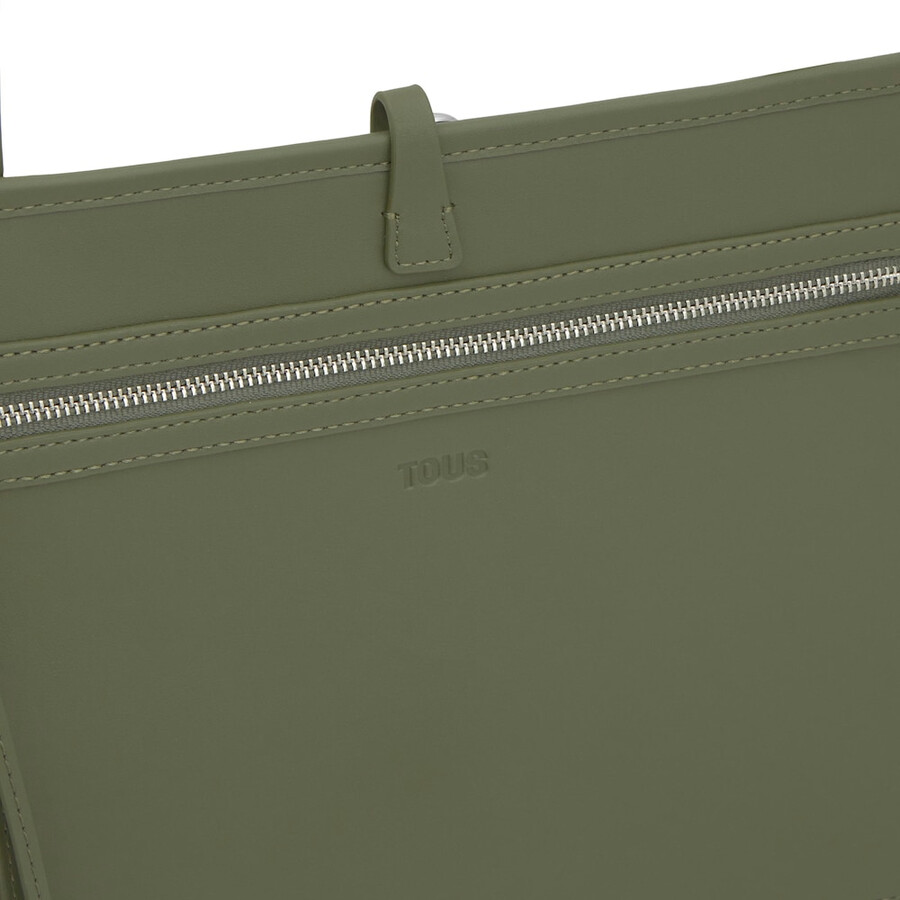 große wendbare tragetasche in khaki-farbe von tous double way manifesto