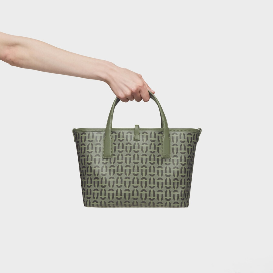 mittelgroße khakifarbene wendetasche tous double way manifesto