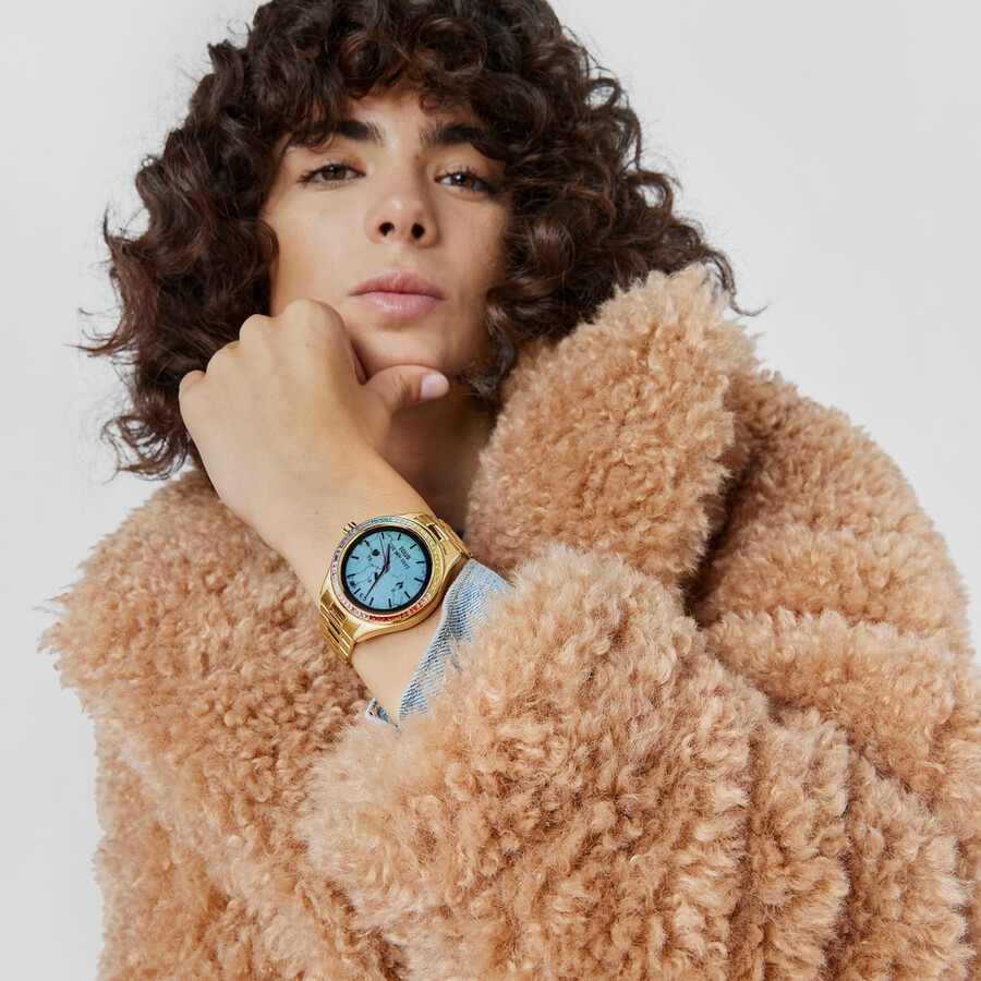 t-shine connect smartwatch mit goldfarbenem ip-stahlarmband und regenbogen-zirkonia