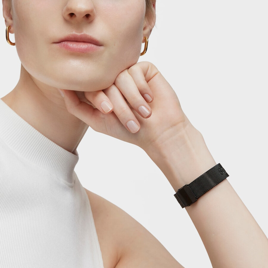 smartwatch mit grauem ip-stahlarmband und aluminiumgehäuse in rosafarbenem iprg tous t-band mesh