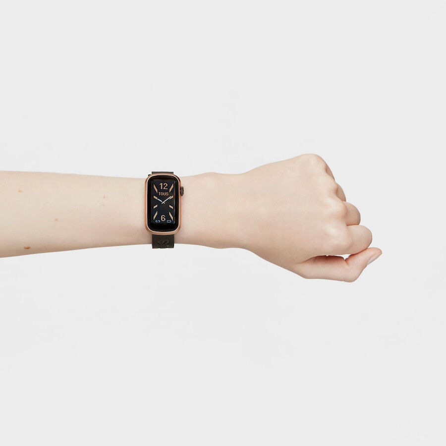 smartwatch mit grauem ip-stahlarmband und aluminiumgehäuse in rosafarbenem iprg tous t-band mesh