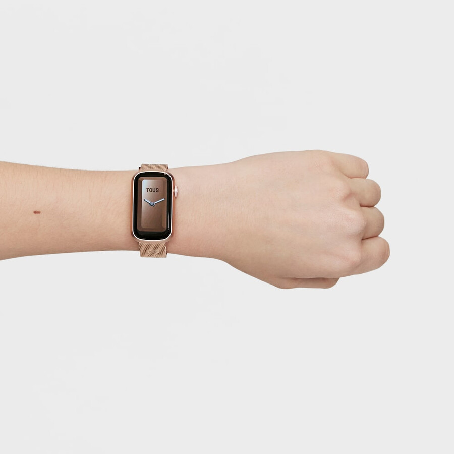 tous t-band mesh smartwatch mit rosafarbenem iprg-stahlarmband und aluminiumgehäuse in rosafarbenem iprg