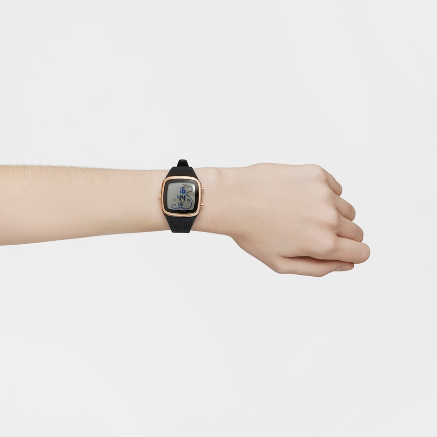 digitale armbanduhr mit schwarzem silikonarmband und rosafarbenem iprg-stahlgehäuse tous b-time