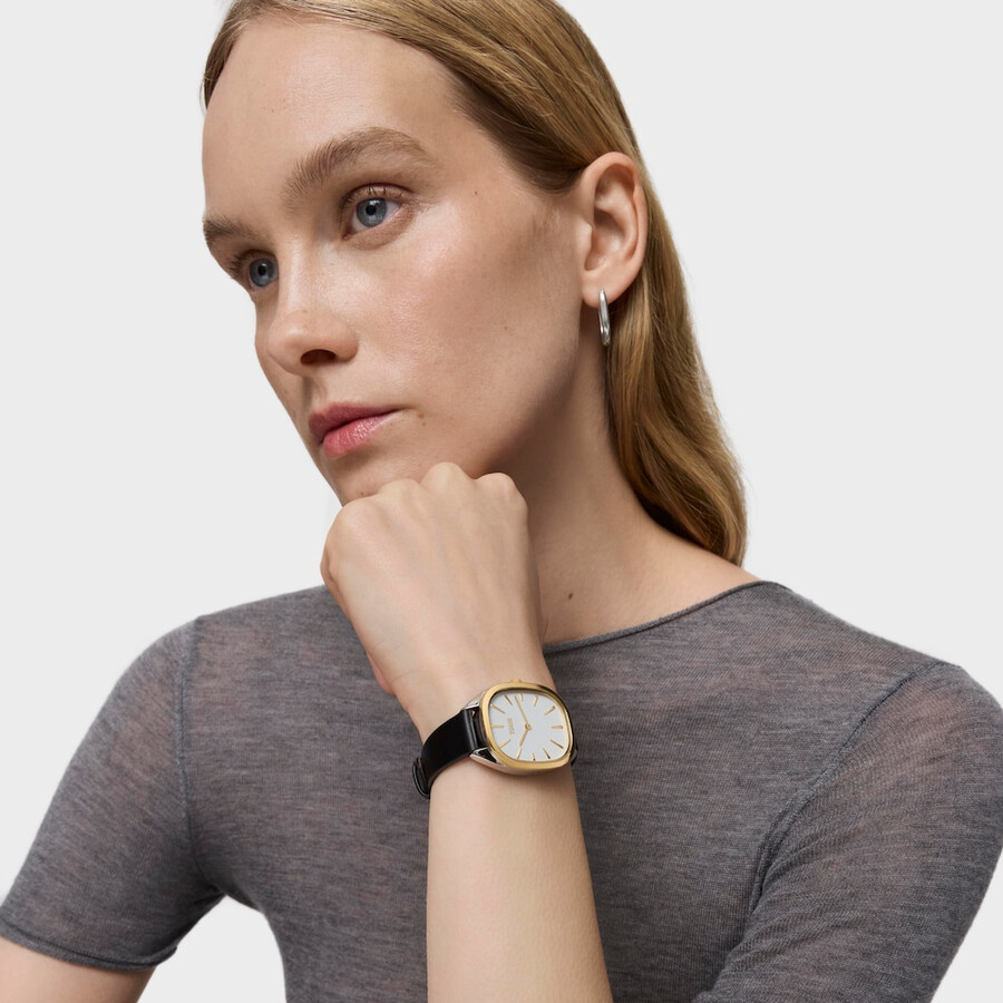 goldfarbene analoge uhr aus ipg-stahl mit schwarzem lederarmband heritage