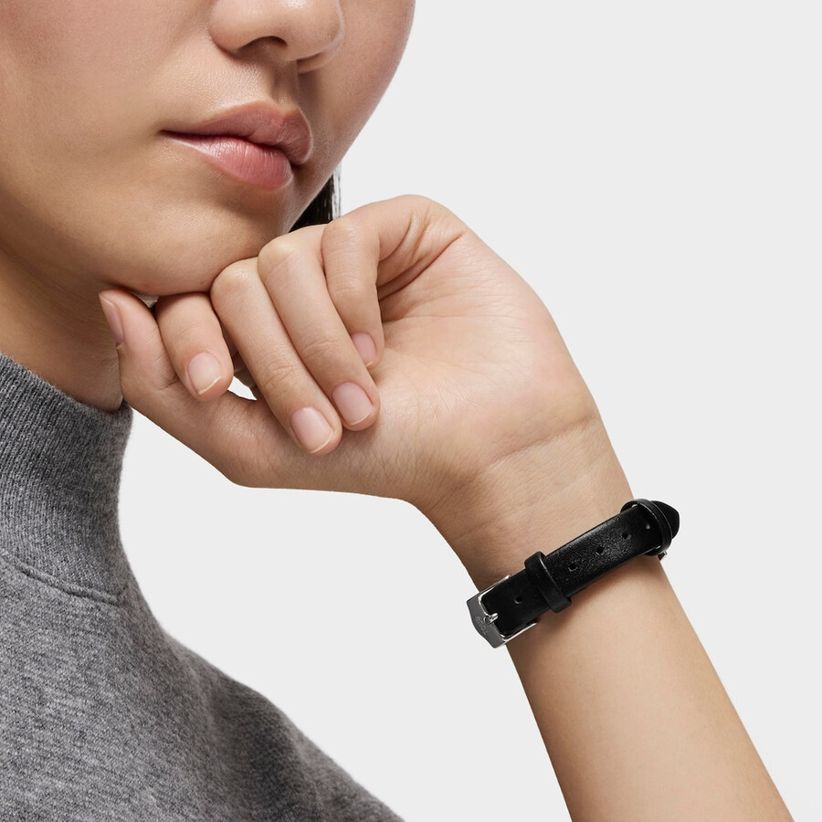 schweizer uhrwerk analoge stahluhr mit 054 ct diamanten und schwarzem lederarmband les classiques