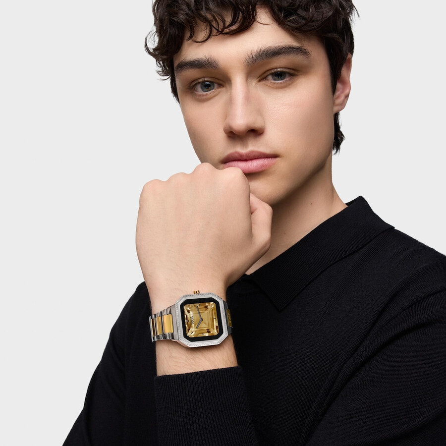 smartwatch mit stahlarmband und goldfarbenem stahl und zirkonia b-connect