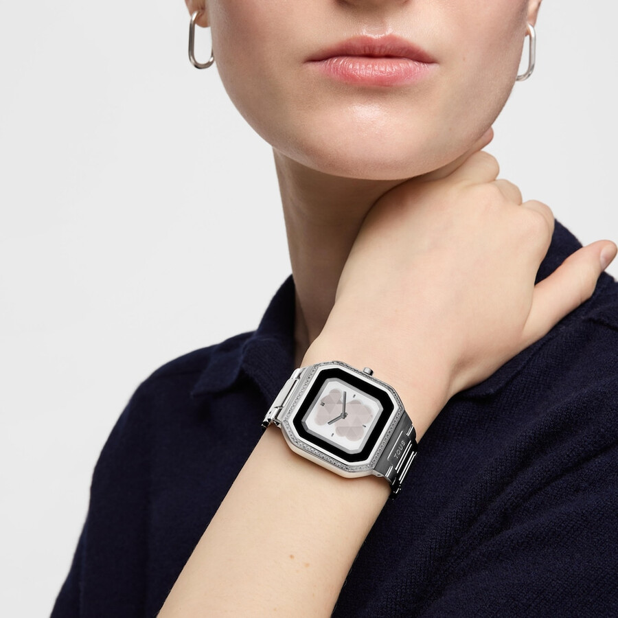 smartwatch mit stahlarmband und zirkonia b-connect