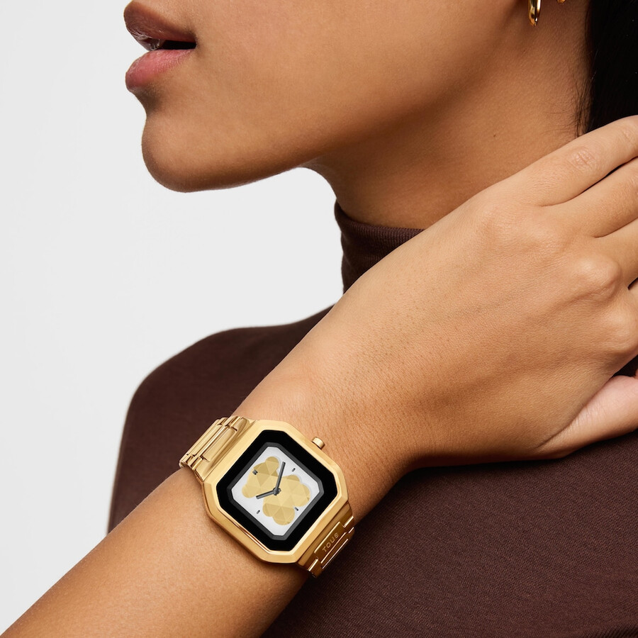 smartwatch mit goldfarbenem stahlarmband b-connect