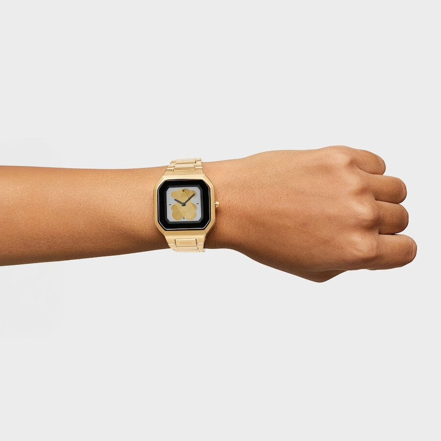 smartwatch mit goldfarbenem stahlarmband b-connect