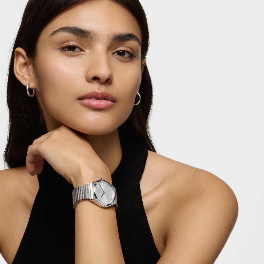 analoge armbanduhr mit stahlarmband karat round mesh